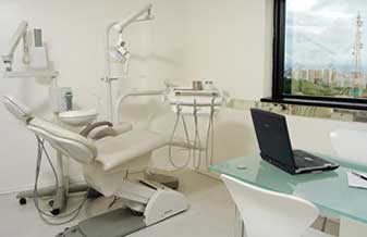Clinica Odontologica Dr. Reinaldo - Foto 1