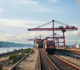 escoamento de cargas ao Porto de Santos